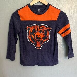 Boys Chicago Bears long sleeved shirt . Size 6/7